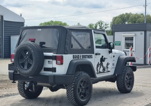 Jeep Wrangler cena 65500 przebieg: 42000, rok produkcji 2016 z Konin małe 211